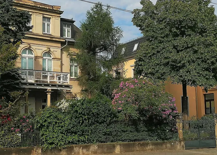 Drei Individuelle Villen-Zimmer Fuer Echte Nichtraucher Konukevi 3*