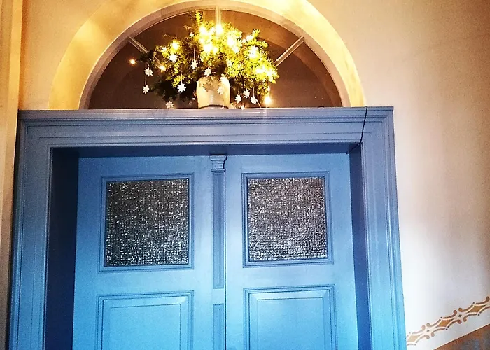 Drei Individuelle Villen-Zimmer Fuer Echte Nichtraucher